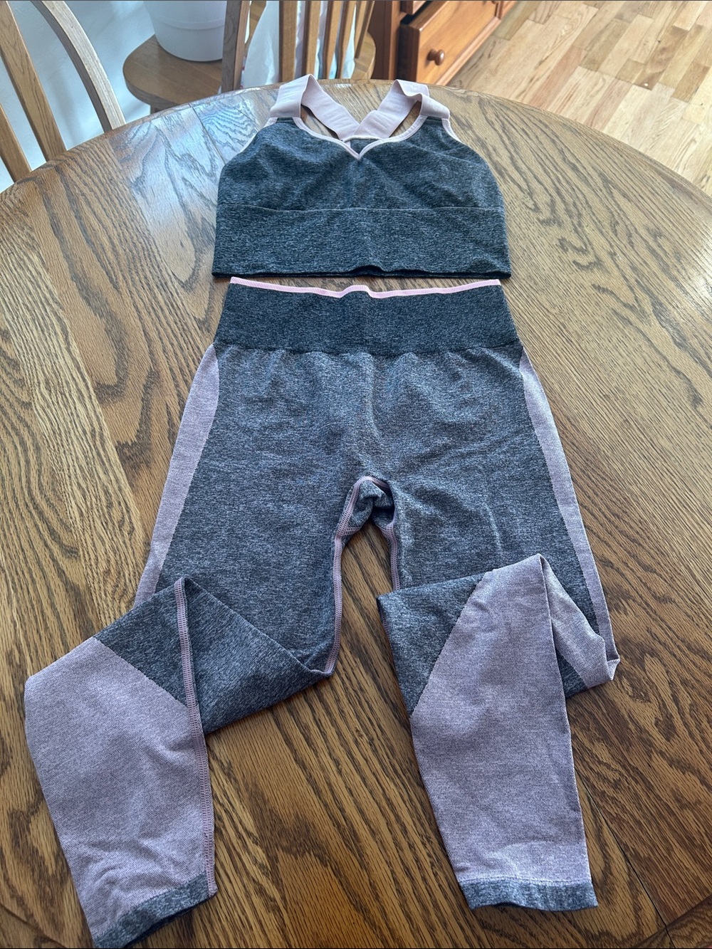 PINK Victoria's Secret Gray and Light Pink Seamless Sports Bra & Leggings Set